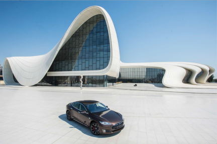 Green Car Presents Electric Vehicles in Azerbaijan